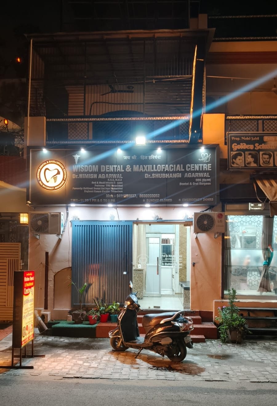 Front exterior of Wisdom Dental & Maxillofacial Centre in Deen Dayal Nagar-II, Moradabad